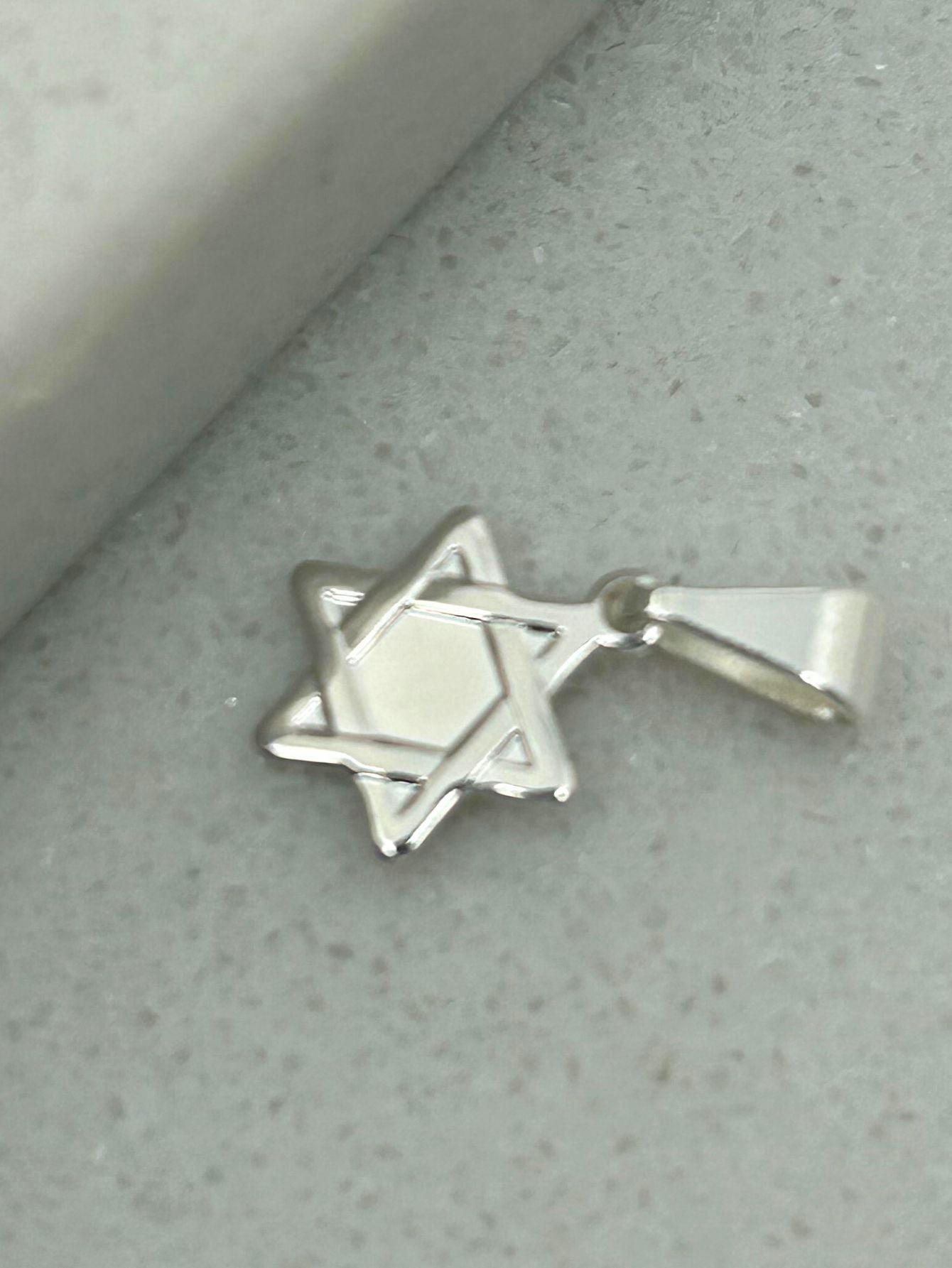 PINGENTE ESTRELA DE DAVI